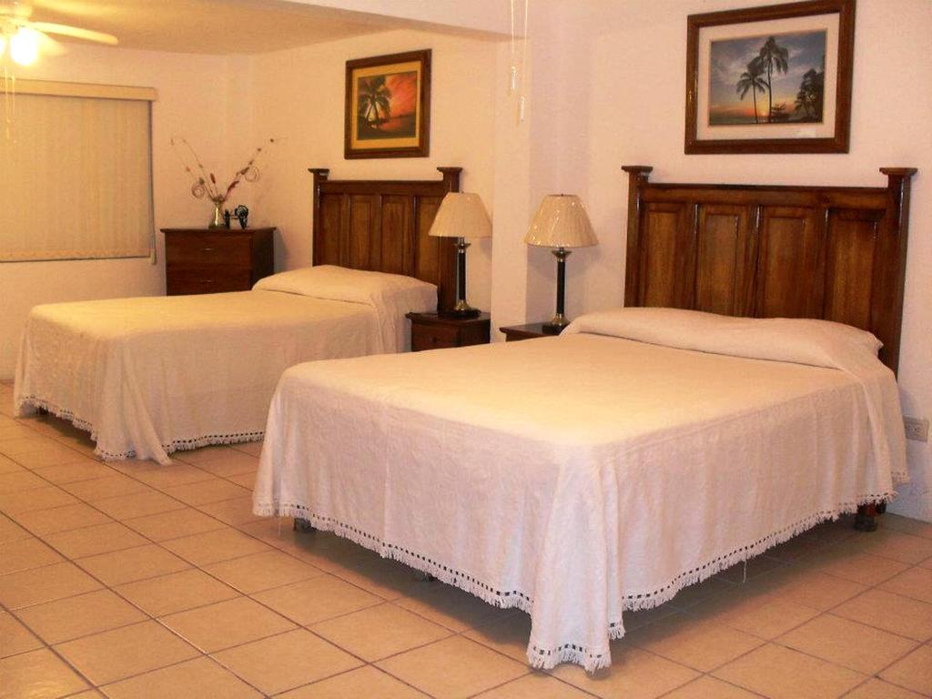 Freedom Shores "La Gringa" Hotel - Universally Designed Isla Aguada Exterior photo